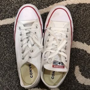 Converse all-star low top 7 fits 7.5